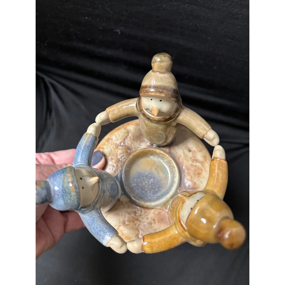 Vintage Ceramic Snowman Family Friends Holding Hands Figurine Candle Holder‎